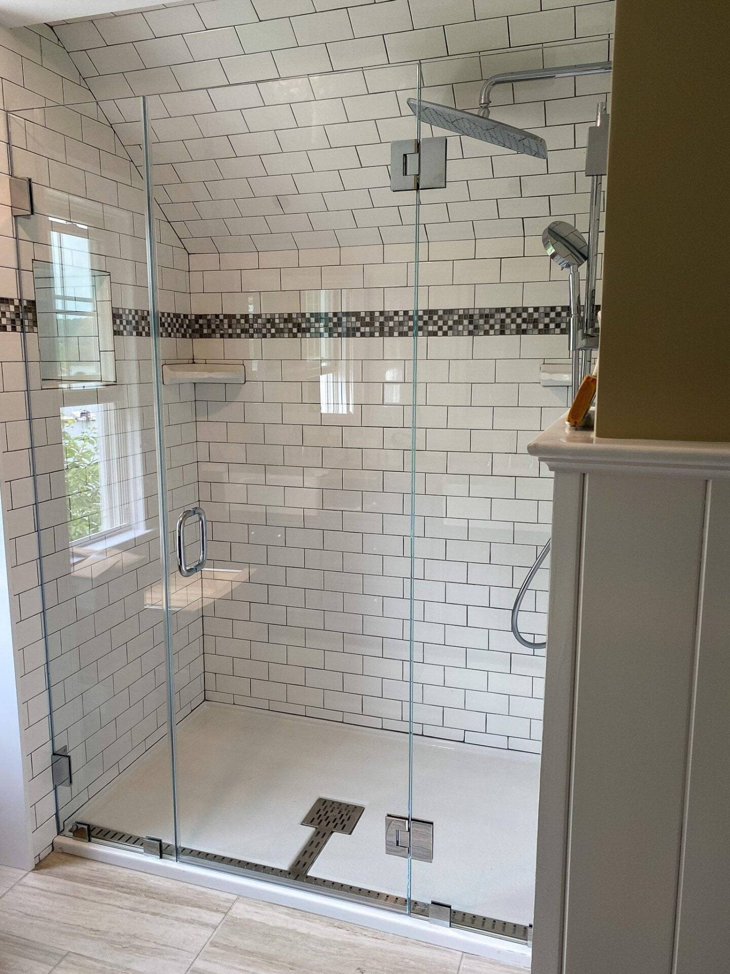 Best Reasons to Choose Custom Shower Doors for Your Home